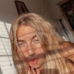 Meet your Posher, Ash